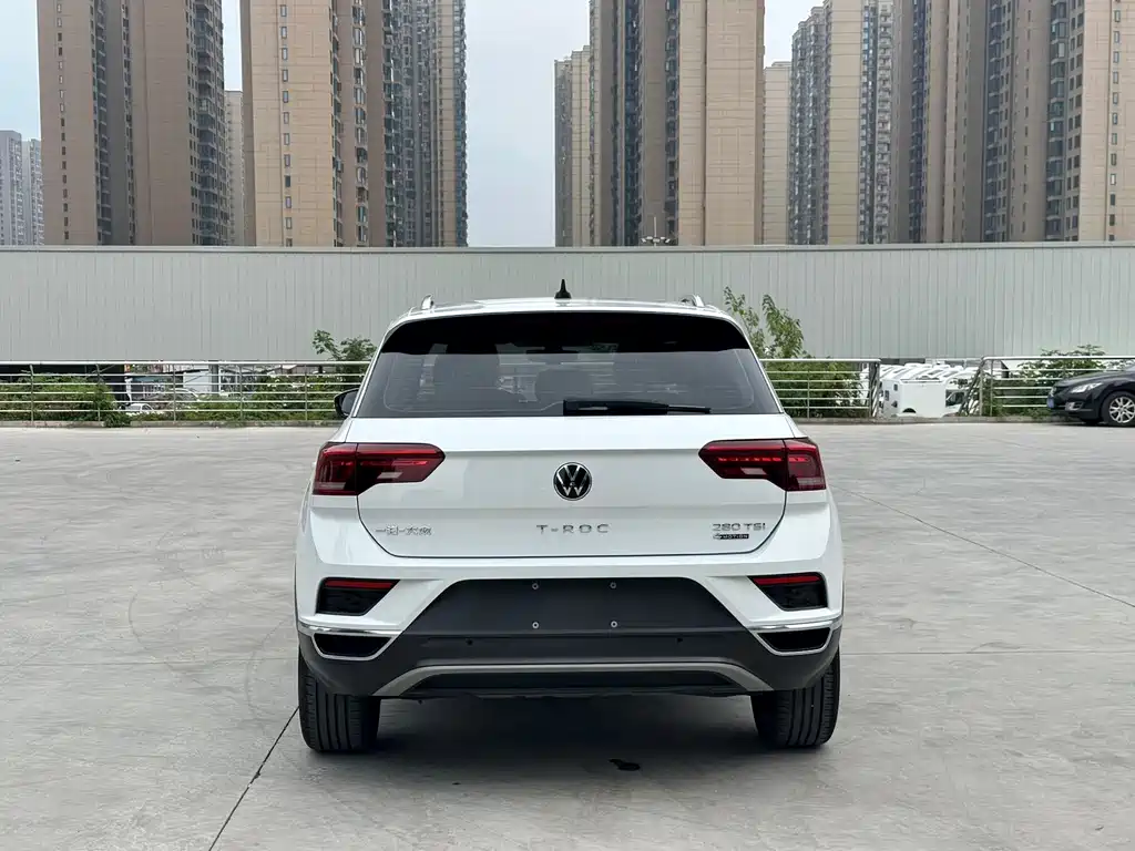 Volkswagen T-Roc — миниатюра 5