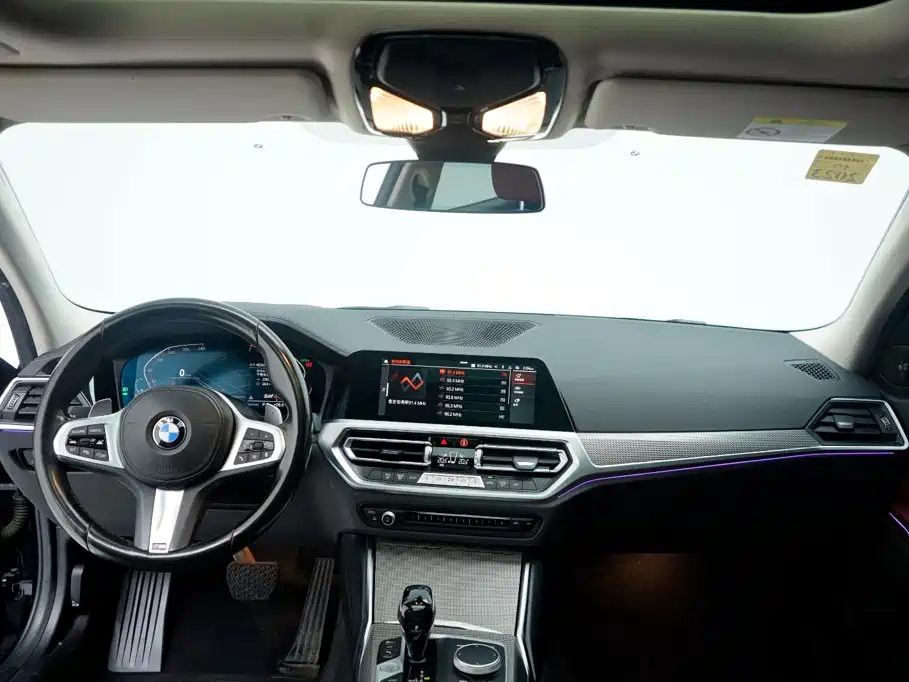 BMW 3 Series — миниатюра 3