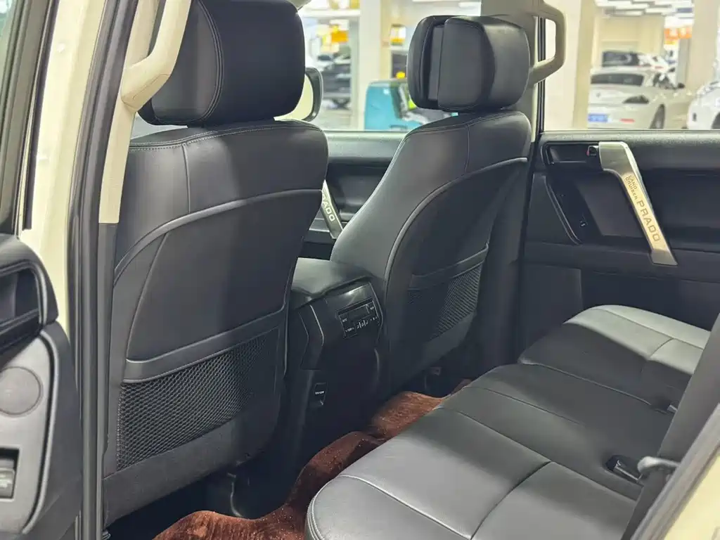 Toyota Prado — миниатюра 16