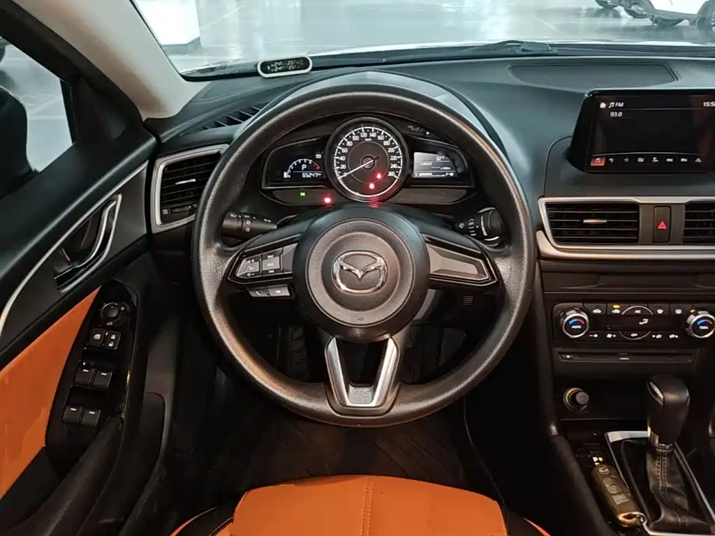 Mazda 3 Axela — миниатюра 11