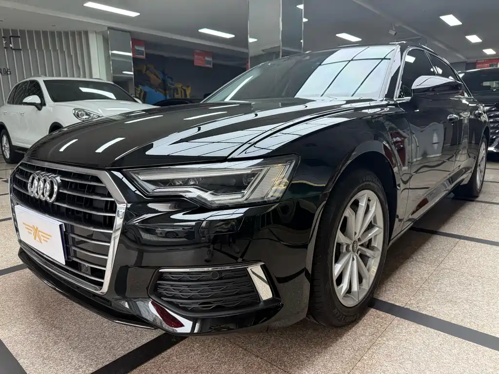 Audi A6L 2022