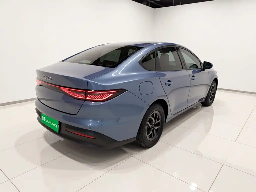 BYD Seal 05 DM-i — миниатюра 6