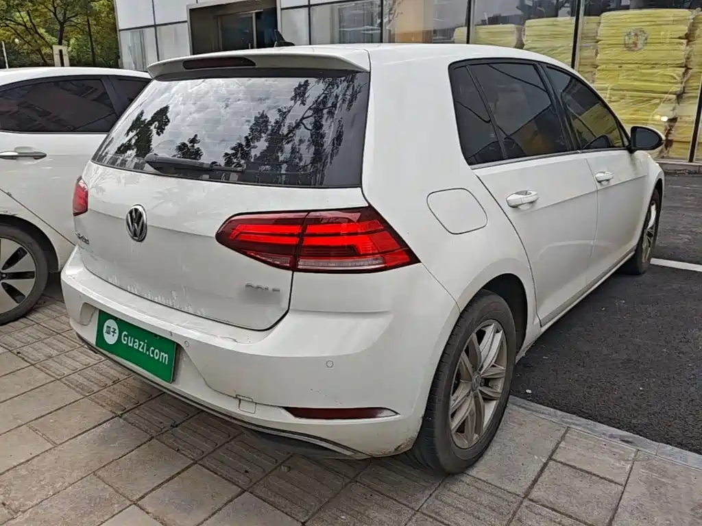 Volkswagen Golf — миниатюра 7