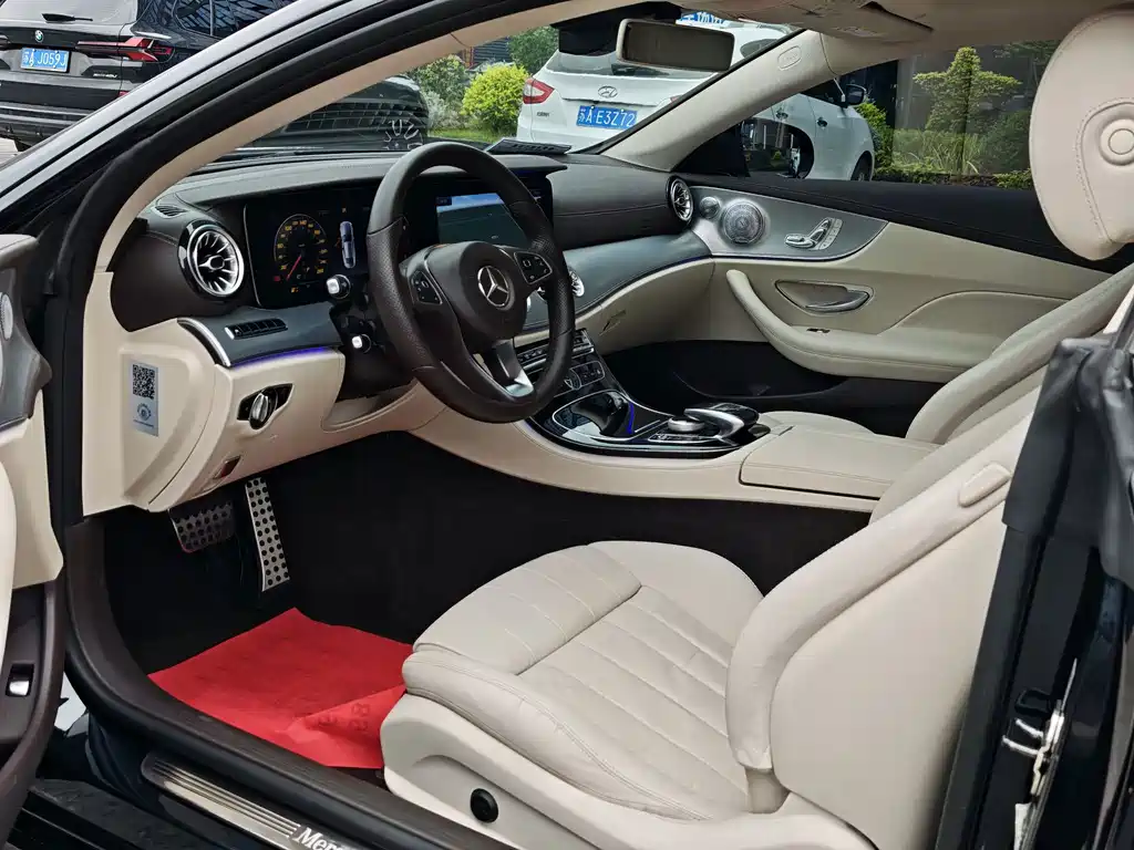 Mercedes-Benz E-Class (Import) — миниатюра 12