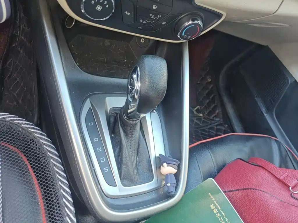 Ford Escort — миниатюра 7