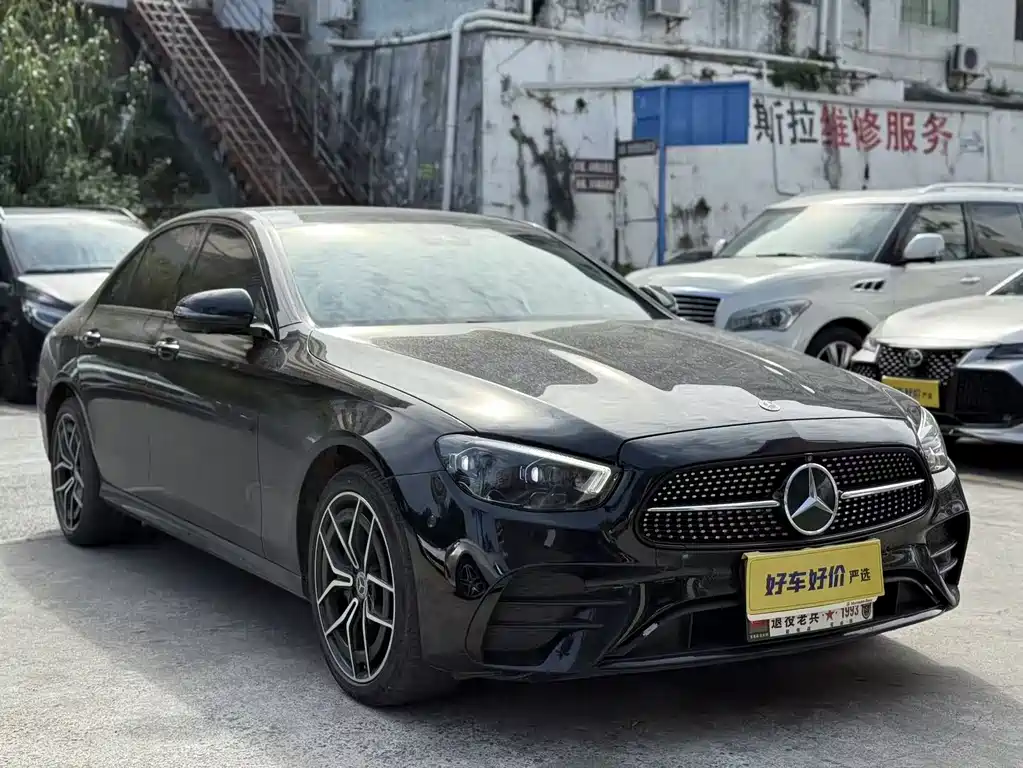 MERCEDES-BENZ E CLASS