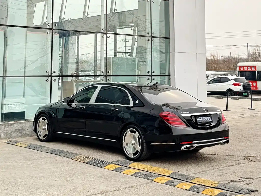 Mercedes-Benz Maybach S-Class S 2016 S 400 4MATIC