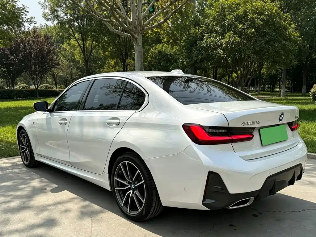 BMW 3 Series — миниатюра 6
