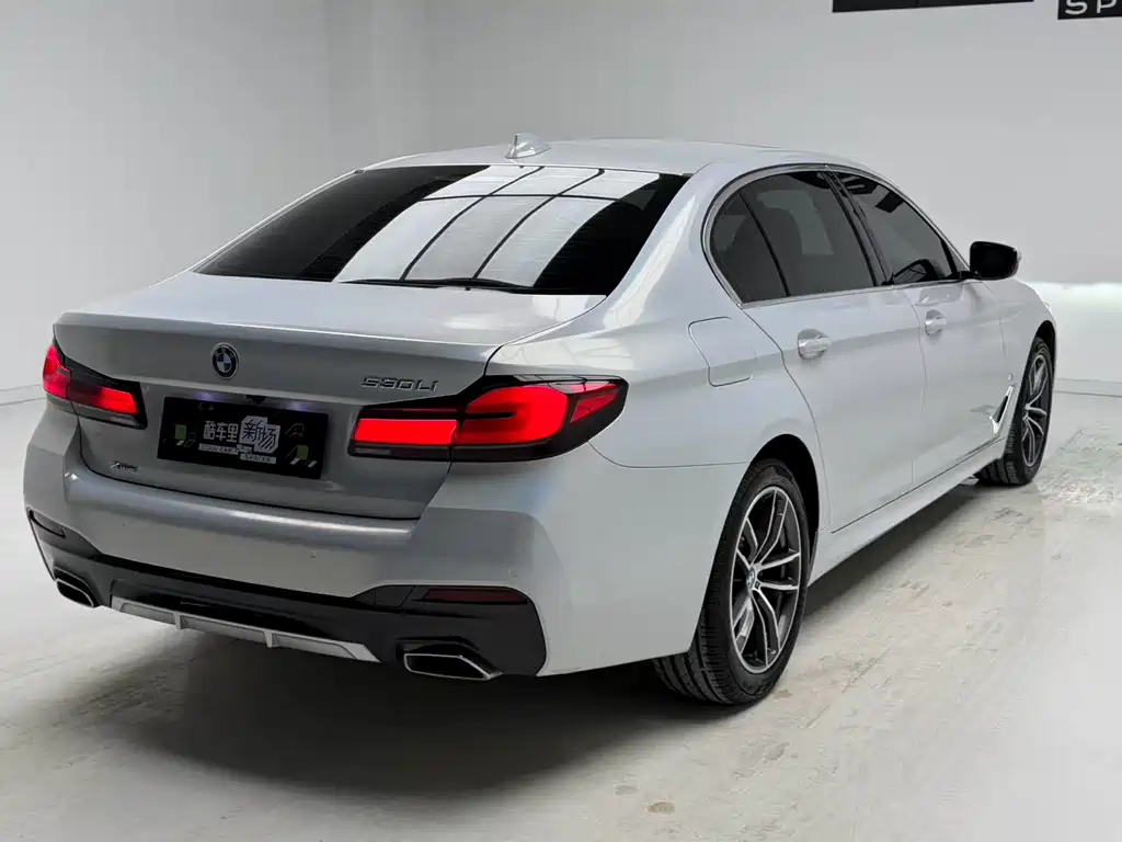 BMW 5 Series 5 2022 525Li M Sport