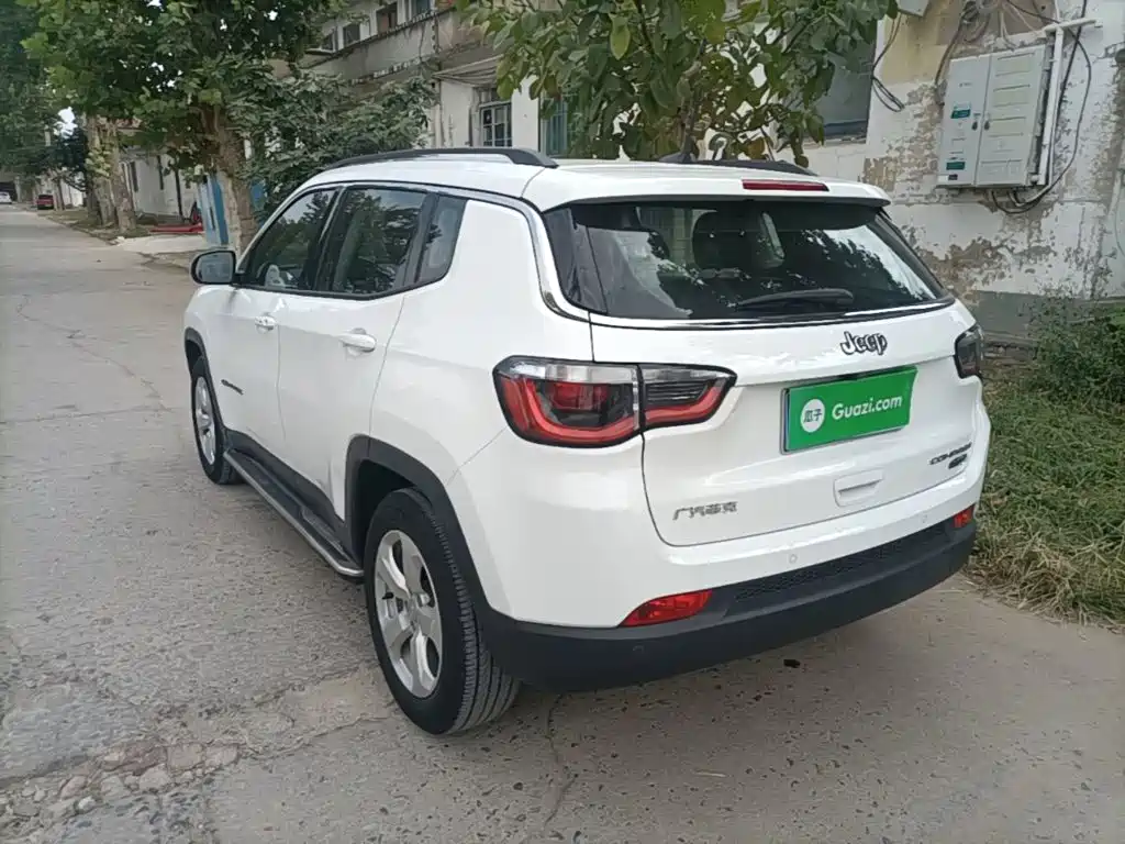 Jeep Compass — миниатюра 5