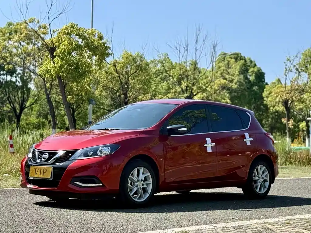 Nissan Tiida 2021