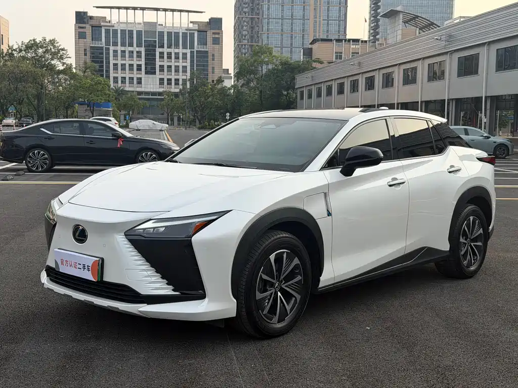 Lexus RZ 2023 450e