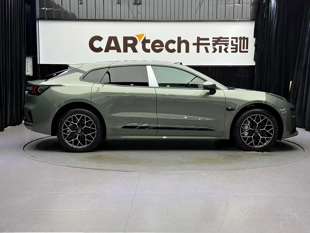 ZEEKR EXTREME KRYPTON 001