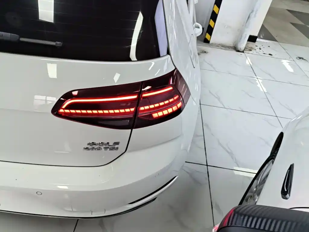 Volkswagen Golf — миниатюра 8