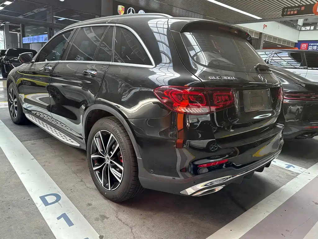 Mercedes-Benz GLC — миниатюра 15