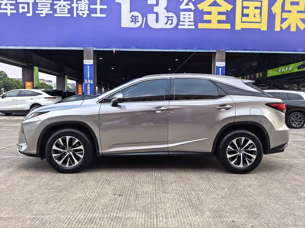 Lexus RX — миниатюра 4
