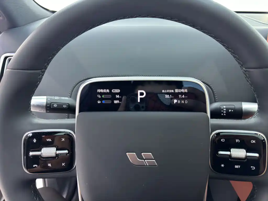 Li Auto Li L6 — миниатюра 10