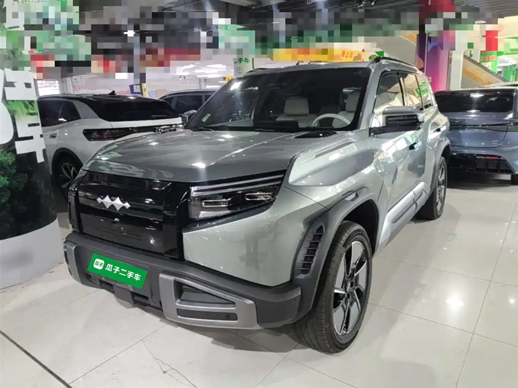 Fang Cheng Bao Titanium 3 2025