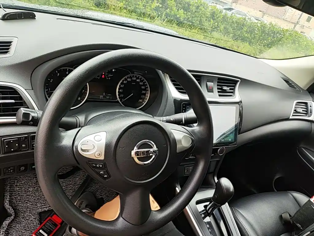 Nissan Sylphy — миниатюра 10