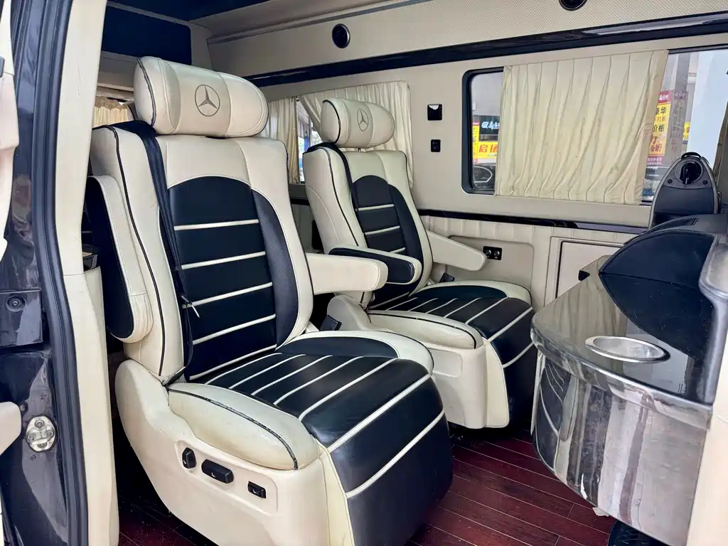 Mercedes-Benz Vito — миниатюра 9