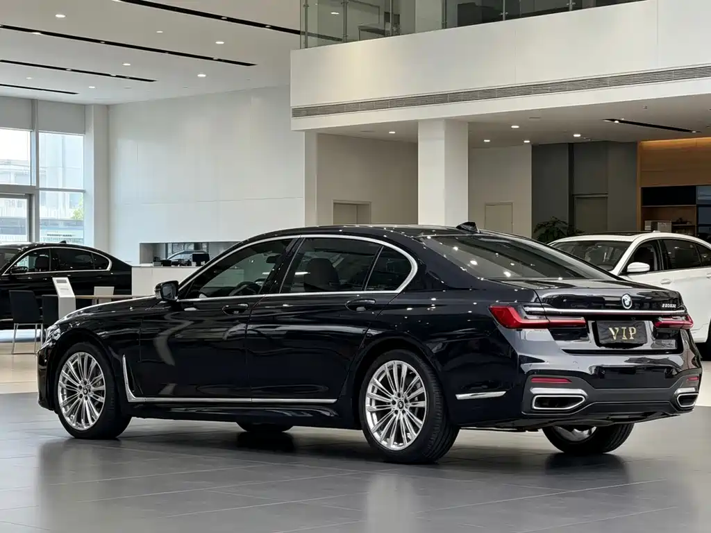 BMW 7 Series 7 2021 730Li M Sport