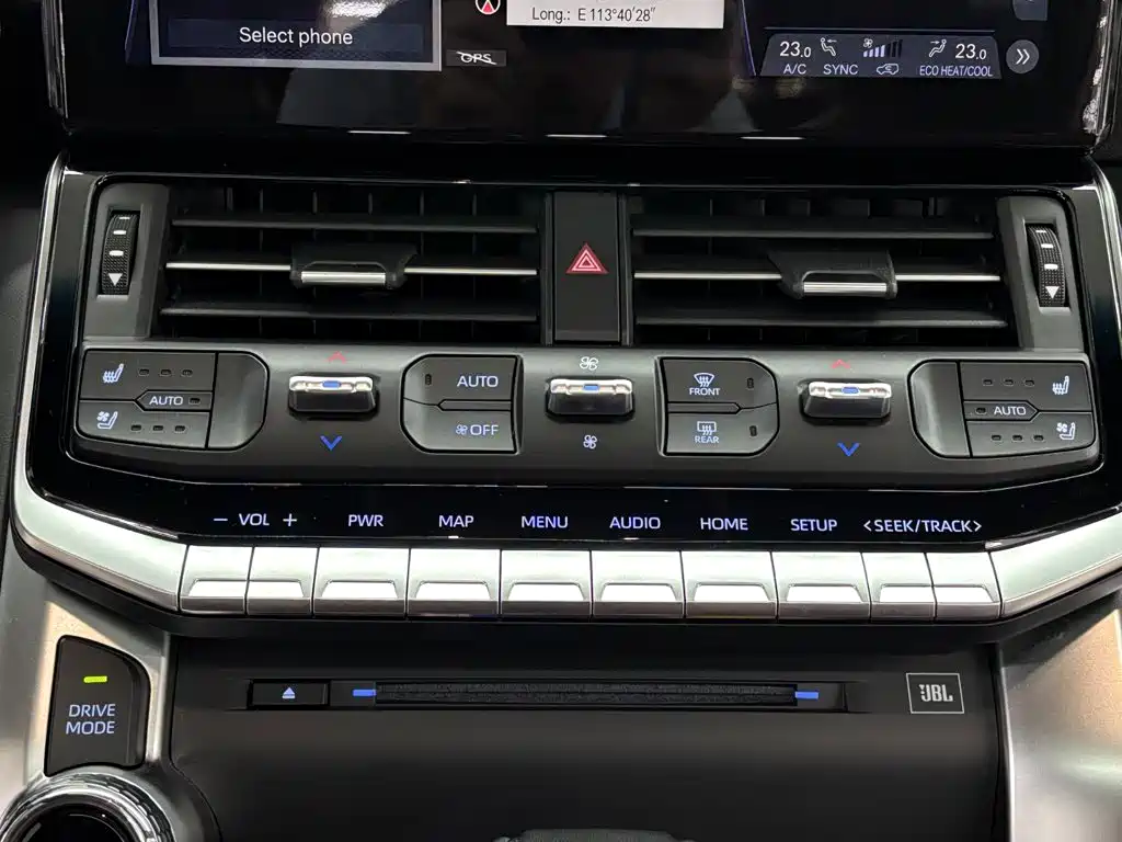 Toyota Land Cruiser — миниатюра 20