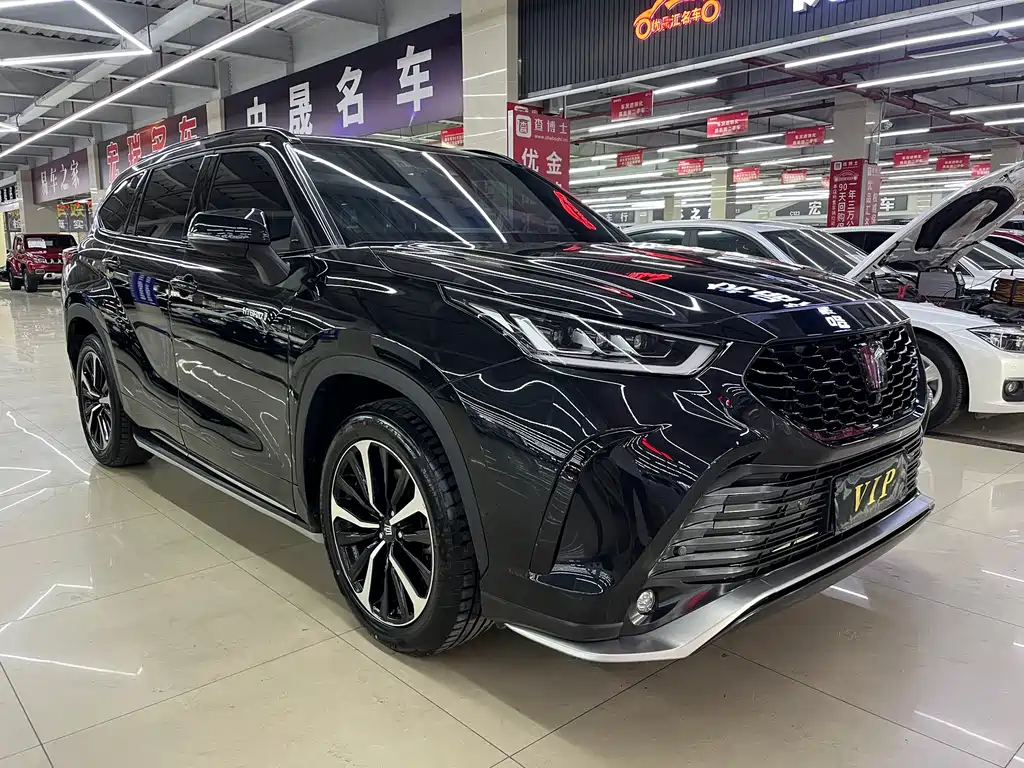 Toyota Crown Kluger — миниатюра 23