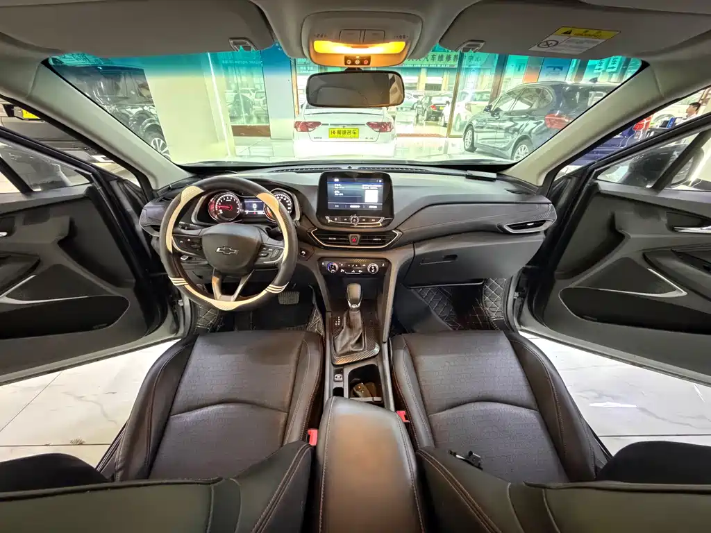 Chevrolet Volando — миниатюра 11