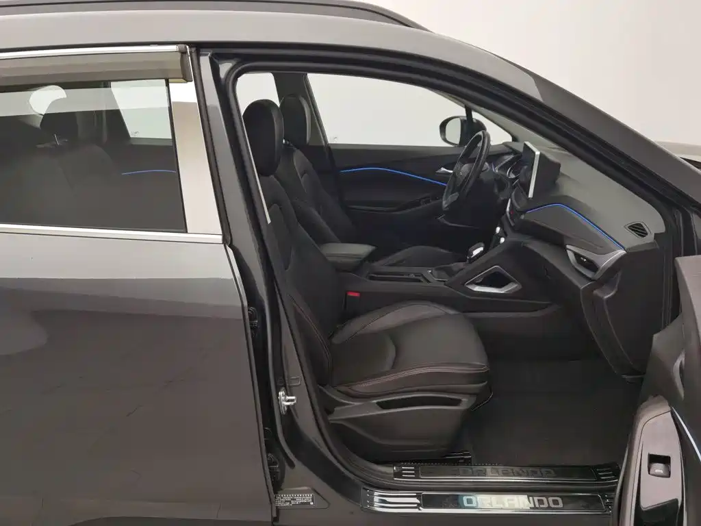 Chevrolet Volando — миниатюра 23