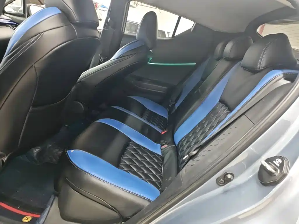 Toyota C-HR — миниатюра 17
