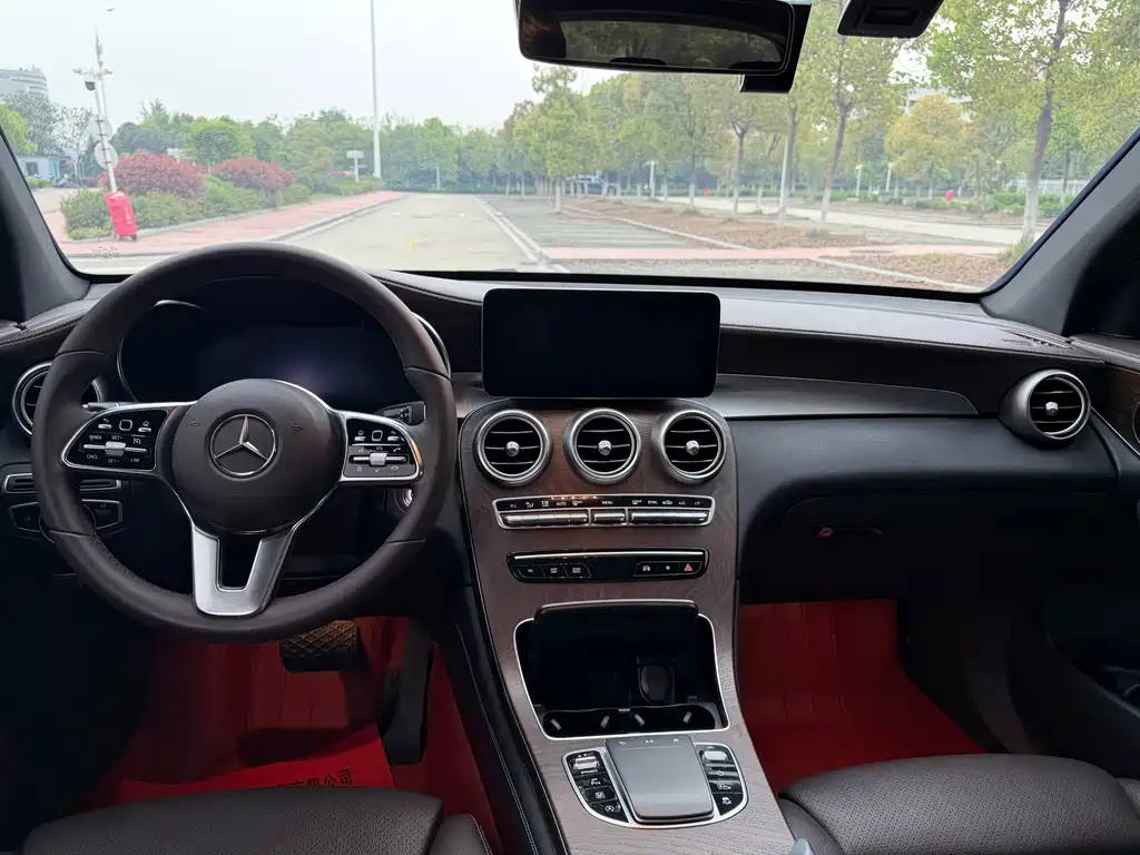 Mercedes-Benz GLC 2020 GLC 300 L 4MATIC