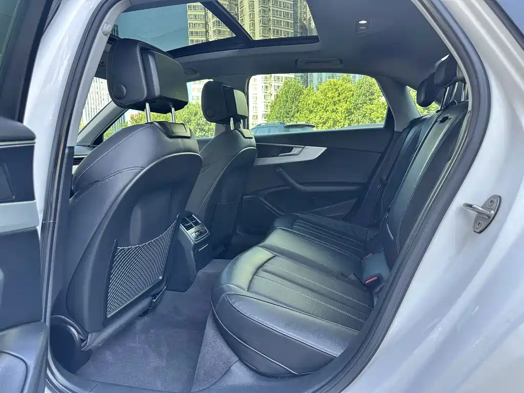 Audi A4L — миниатюра 9