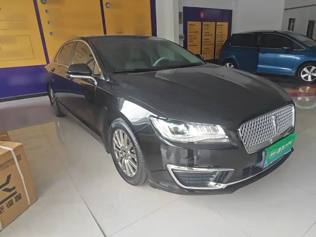 Lincoln MKZ — миниатюра 4