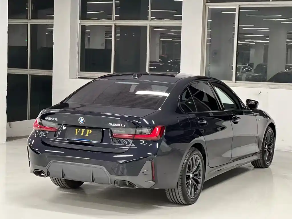BMW 3 Series — миниатюра 9
