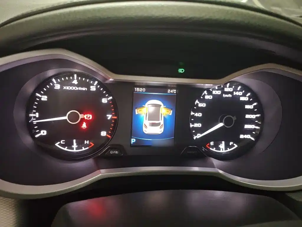 Geely Emgrand GS — миниатюра 4
