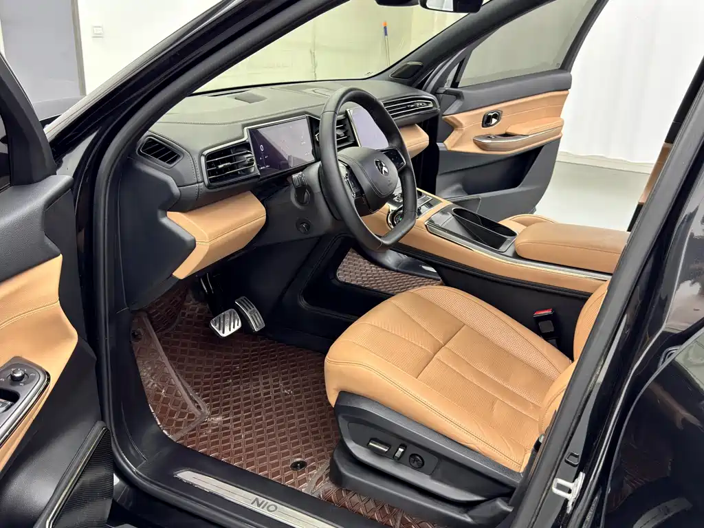 NIO ES8 — миниатюра 6