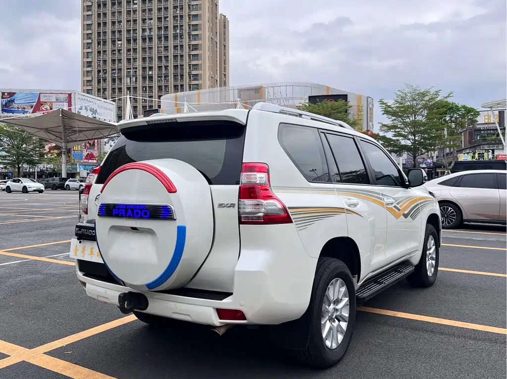 Toyota Land Cruiser Prado 2016 4.0L