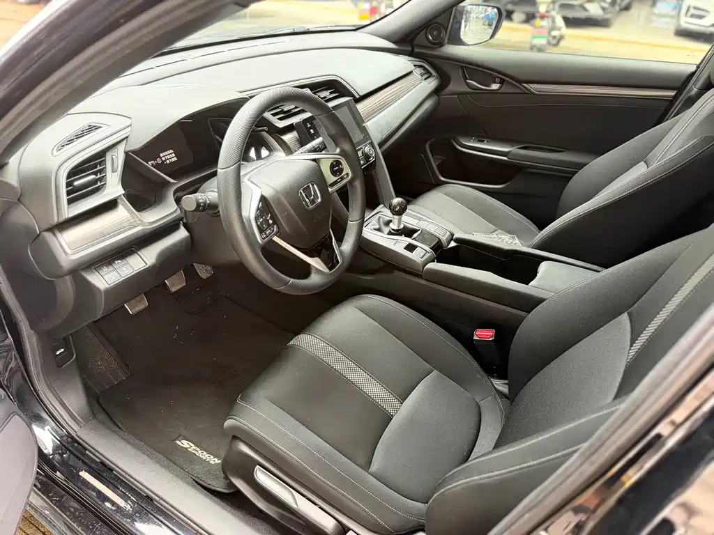 Honda Civic — миниатюра 2
