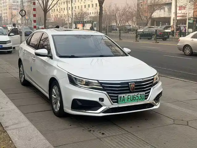 2019 Roewe i6
