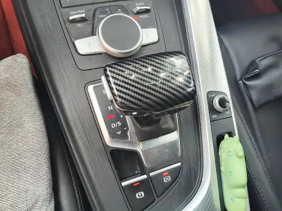 Audi A4L — миниатюра 16