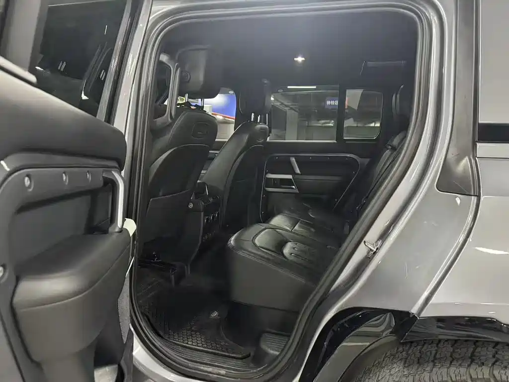 Land Rover Land Rover Defender 2021 110 P400 X-DYNAMIC HSE