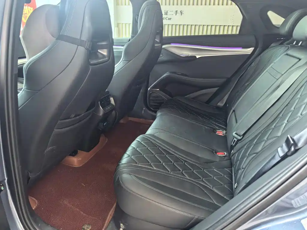 BYD Sealion 07 EV — миниатюра 9