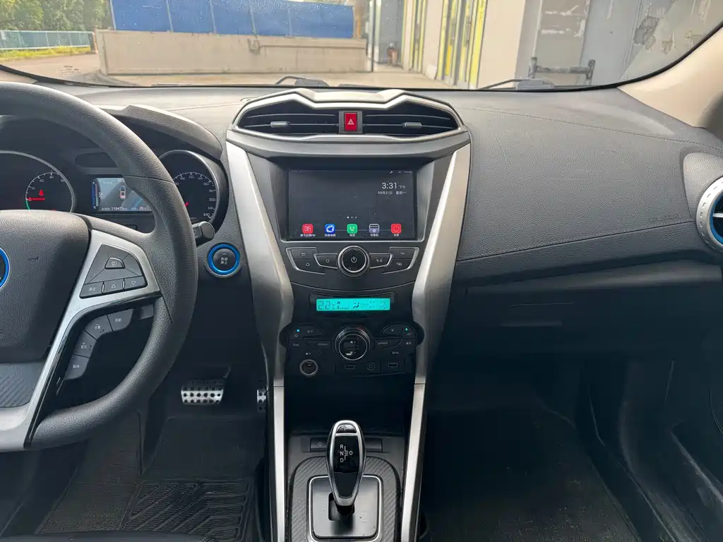 BYD Yuan EV — миниатюра 11