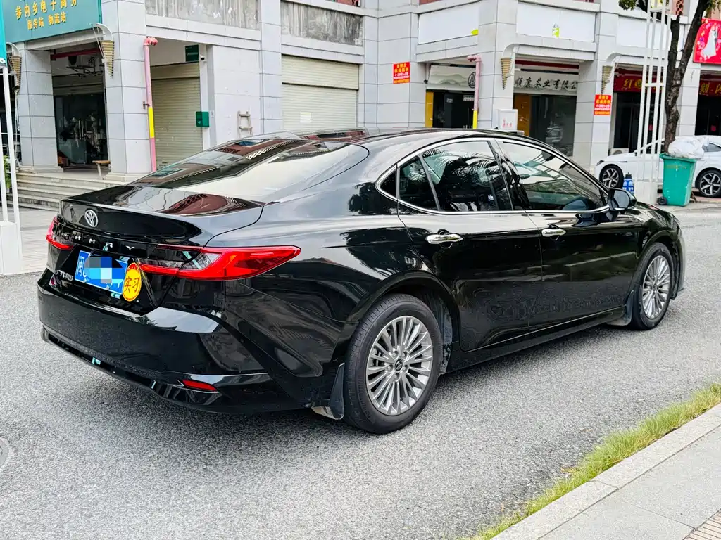Toyota Camry 2024 2.0GVP Luxury