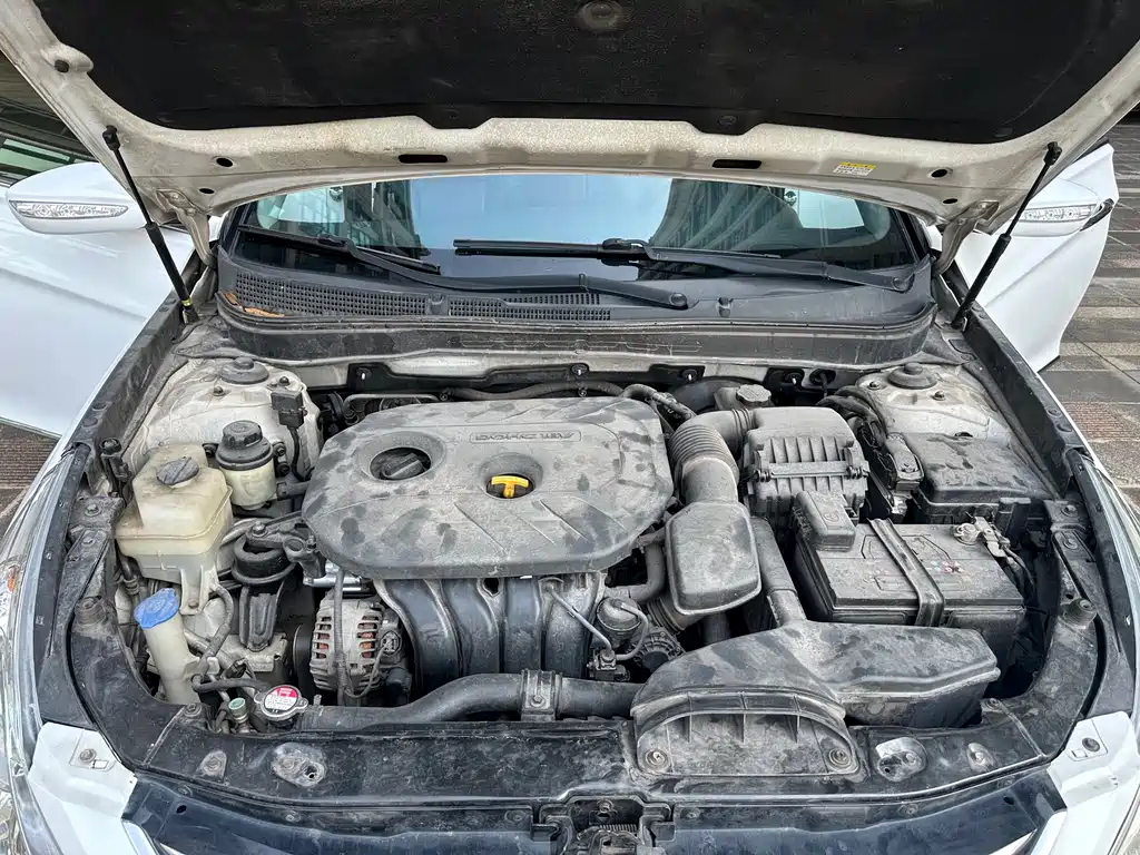 Hyundai Sonata — миниатюра 24