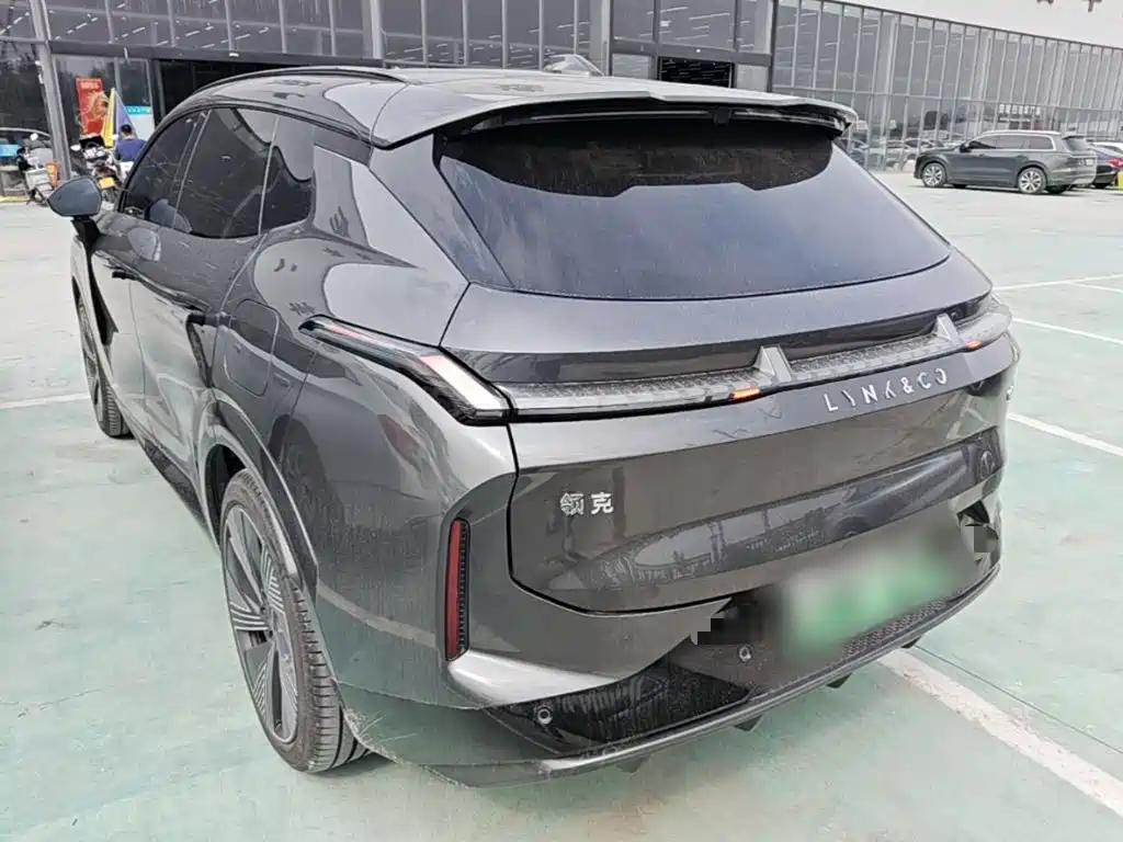 Lynk & Co 08 EM-P — миниатюра 5