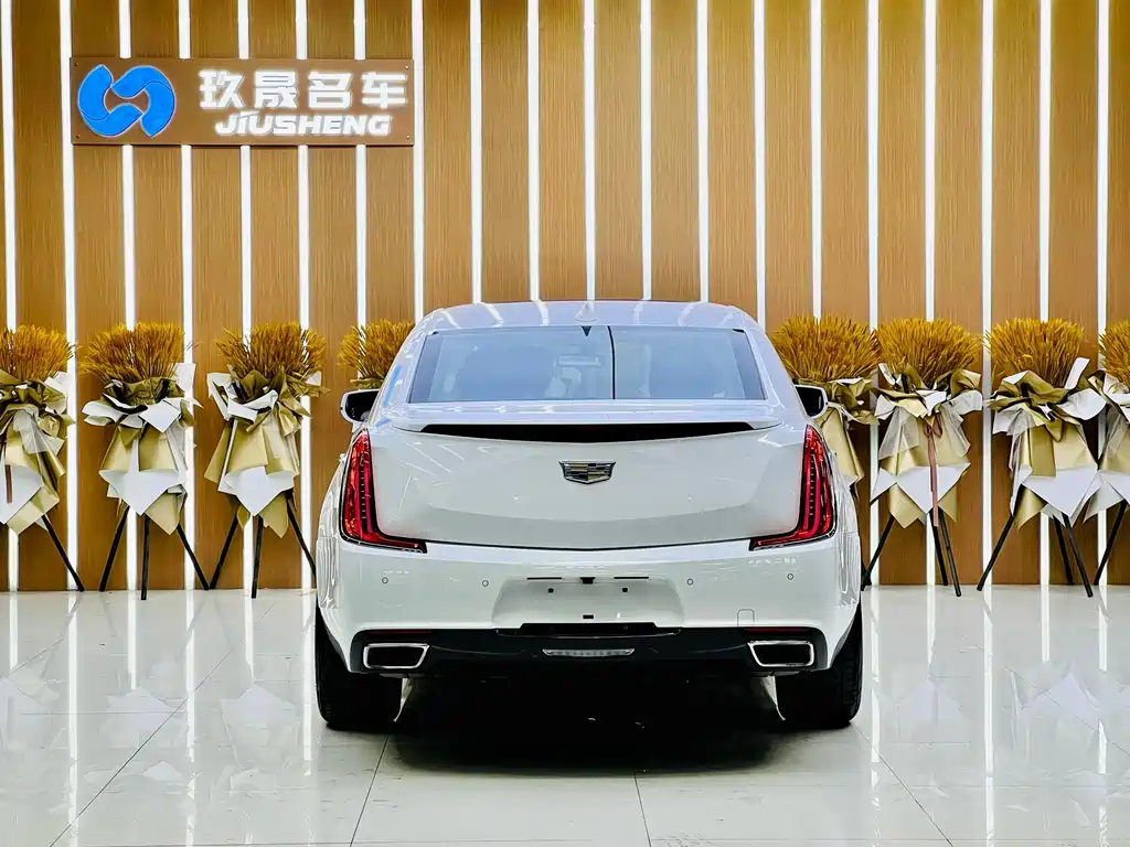 Cadillac XTS — миниатюра 6