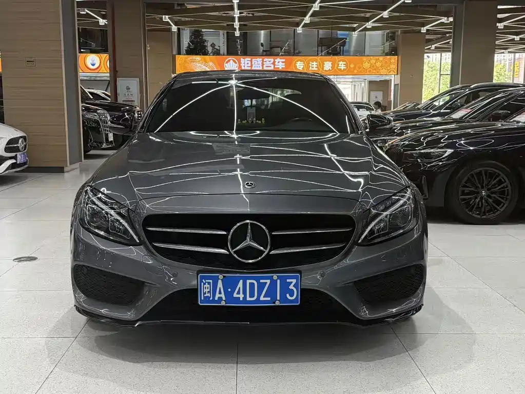 Mercedes-Benz C-Class — миниатюра 2