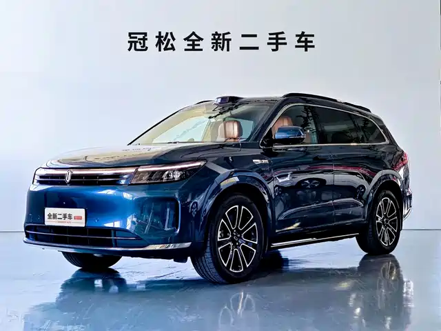 HONGMENG ZHIXING ASK THE WORLD M7 2024