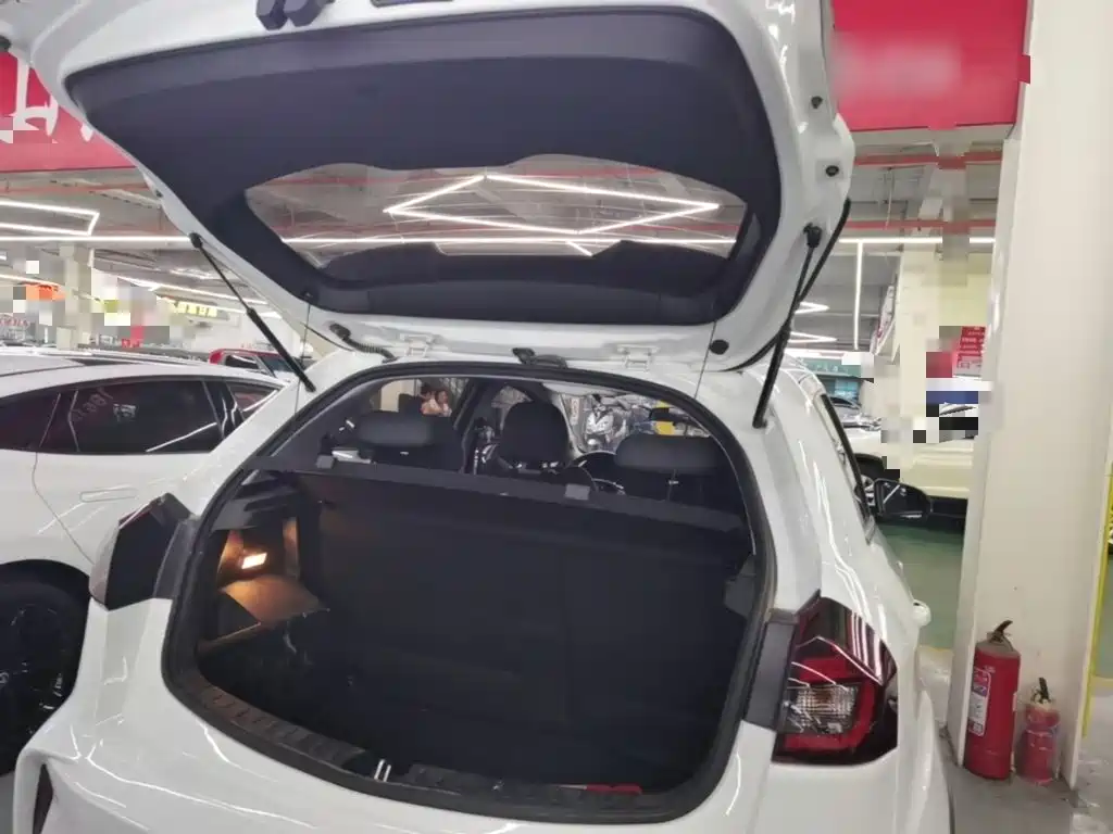 Geely Vision X3 — миниатюра 19
